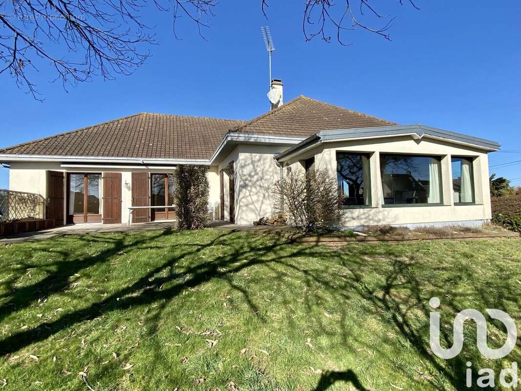 Photo 2 - Maison à ANNOVILLE