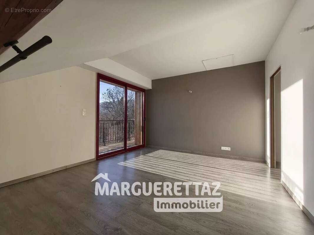 Appartement à HABERE-LULLIN