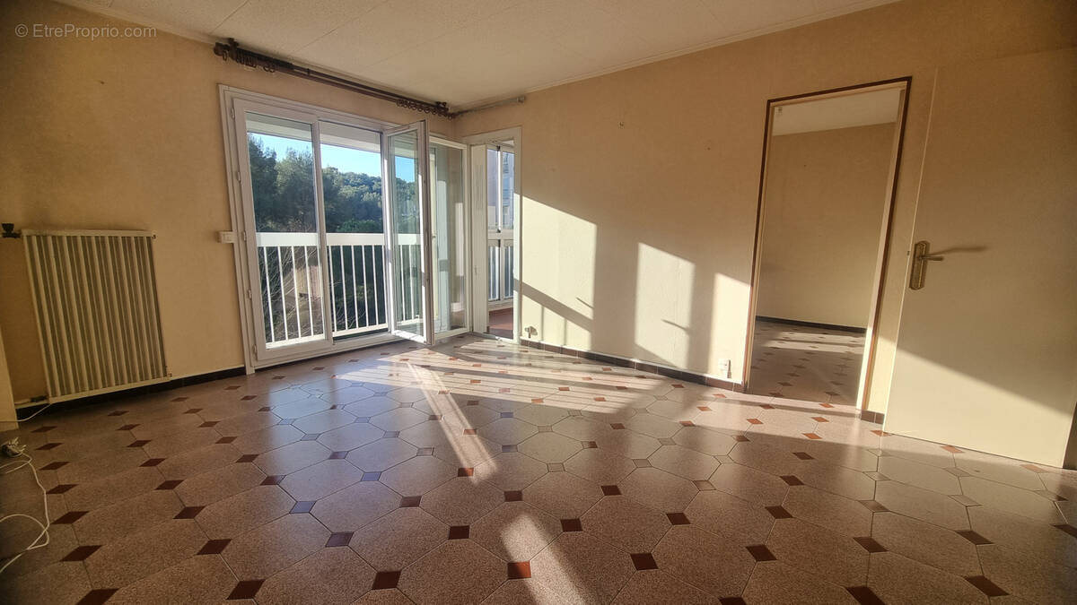 Appartement à LA VALETTE-DU-VAR