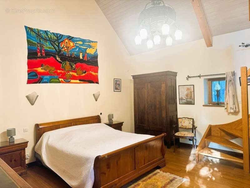 Maison à PLOUNEOUR-TREZ