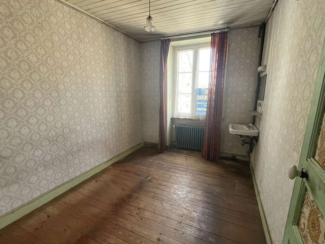 Appartement à PLOUER-SUR-RANCE