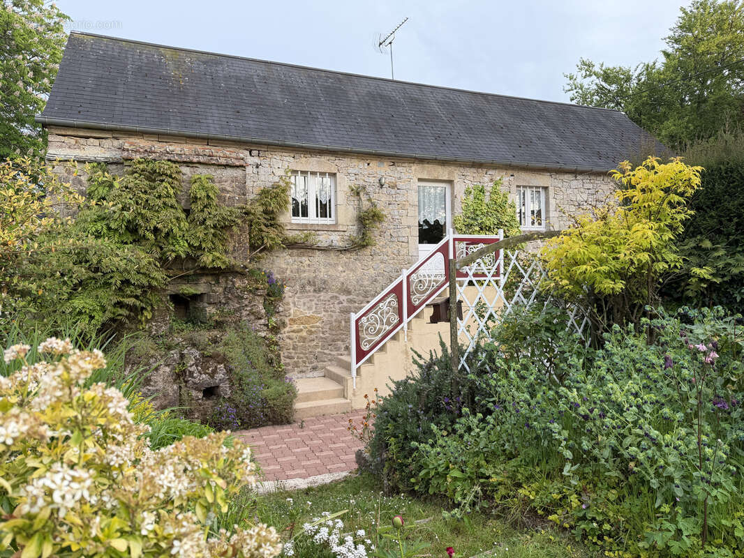 Maison à VALOGNES
