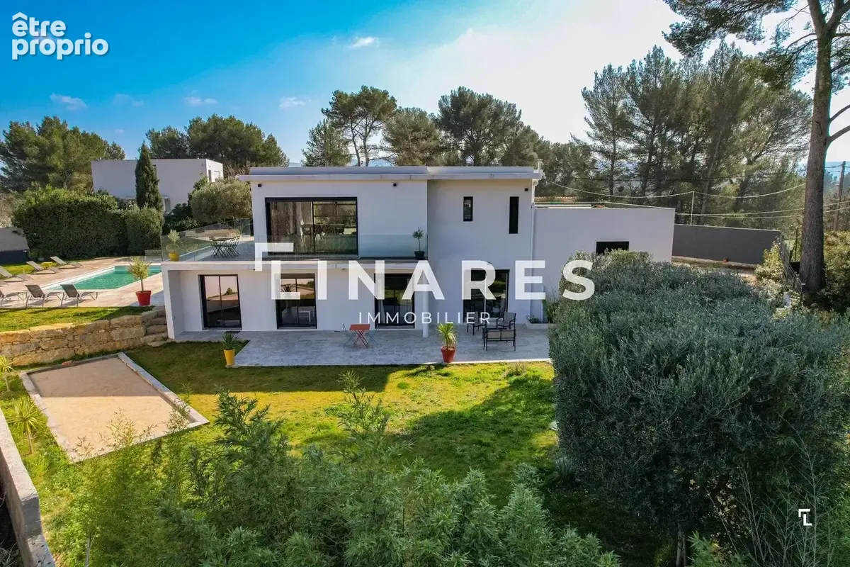 LA VERDOYANTE - Villa T5 de 180m² -  Piscine - Garage de 33m² - Terrain 1280m² - 13011 EOURES - photo 4