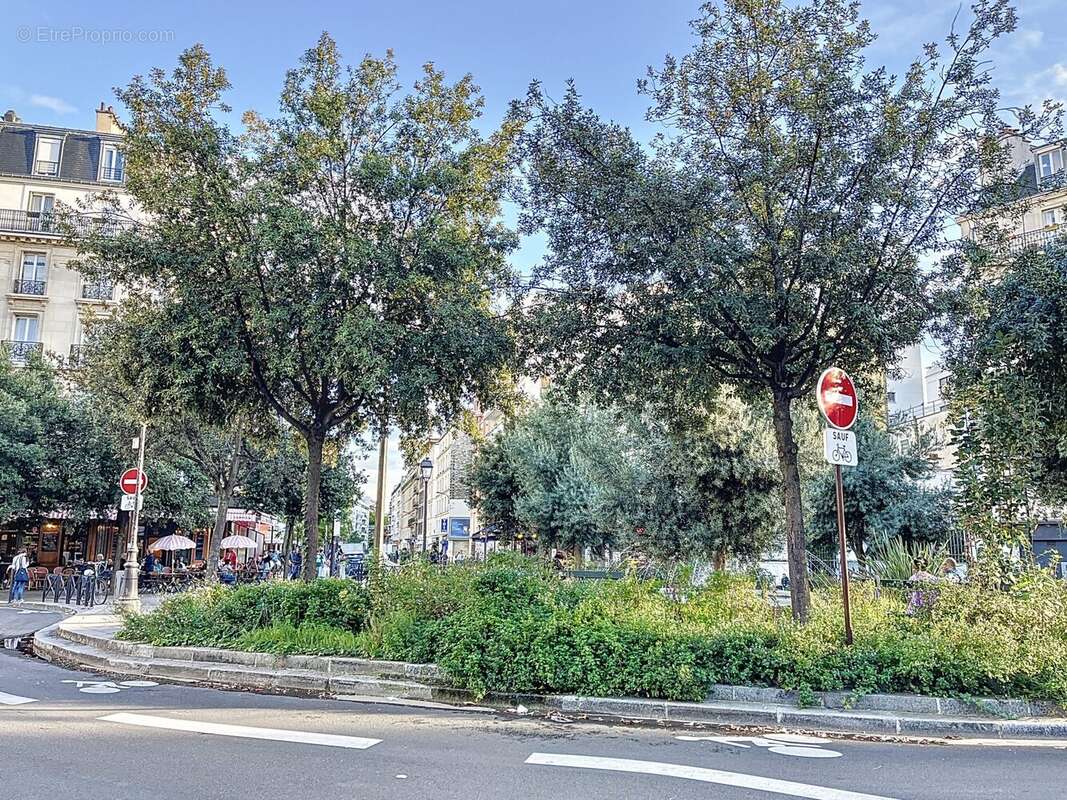 PLACE DU COLONNEL BOURGOIN - Appartement à PARIS-12E