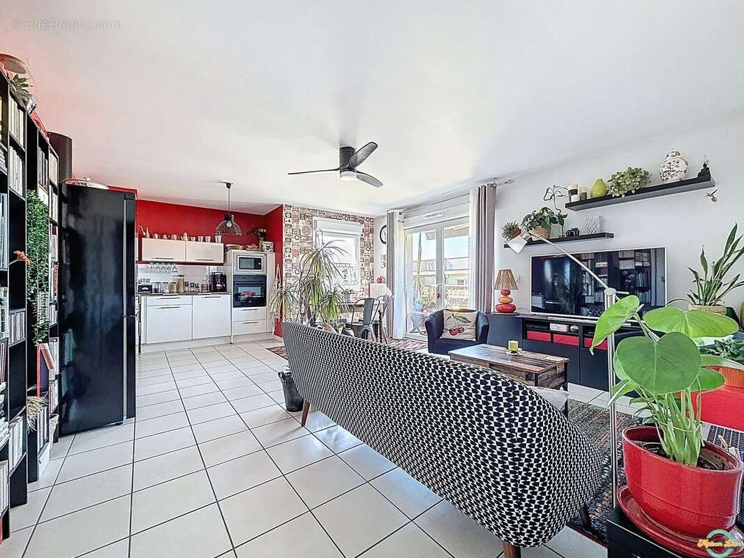 Appartement à L'ISLE-D'ABEAU