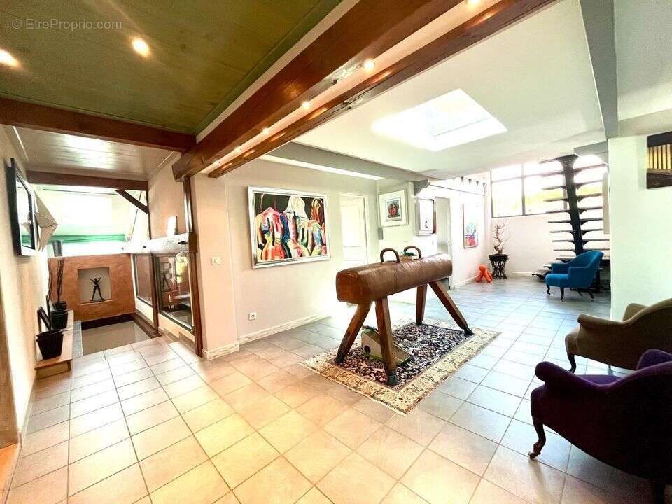 Maison à ARTHAZ-PONT-NOTRE-DAME