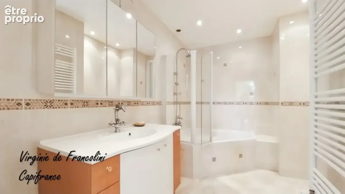 Maisons-Alfort-A vendre maison familiale-7 pièces-5 chambres-sous-sol-terrasse-jardin-2 garages-Proche Bords de Marne - photo 11