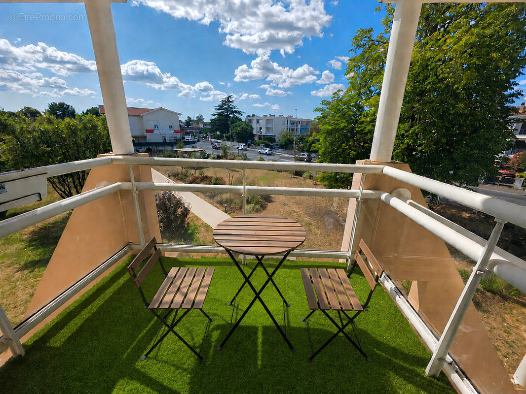 Pessac t1 bis de 33 m2 petite terrasse et parking - photo 2