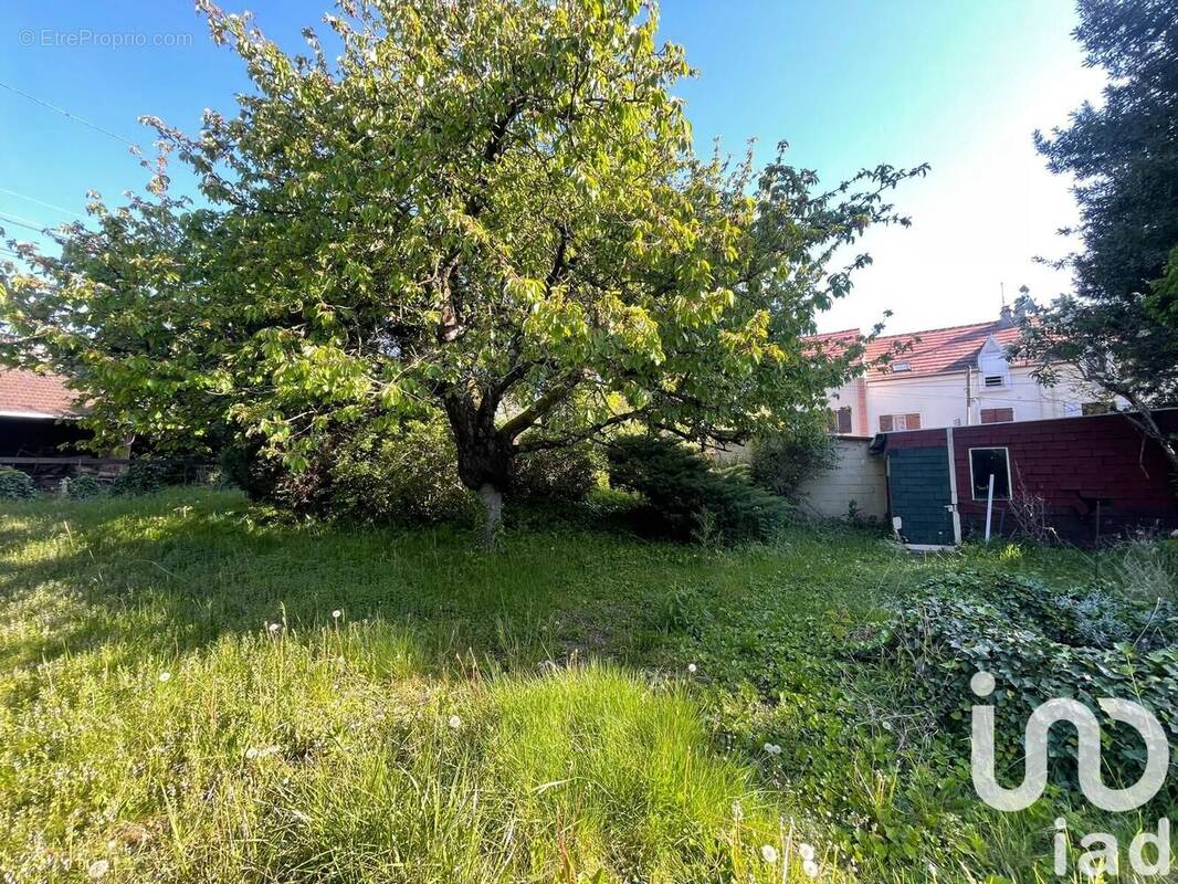 Photo 1 - Terrain à SAVIGNY-SUR-ORGE