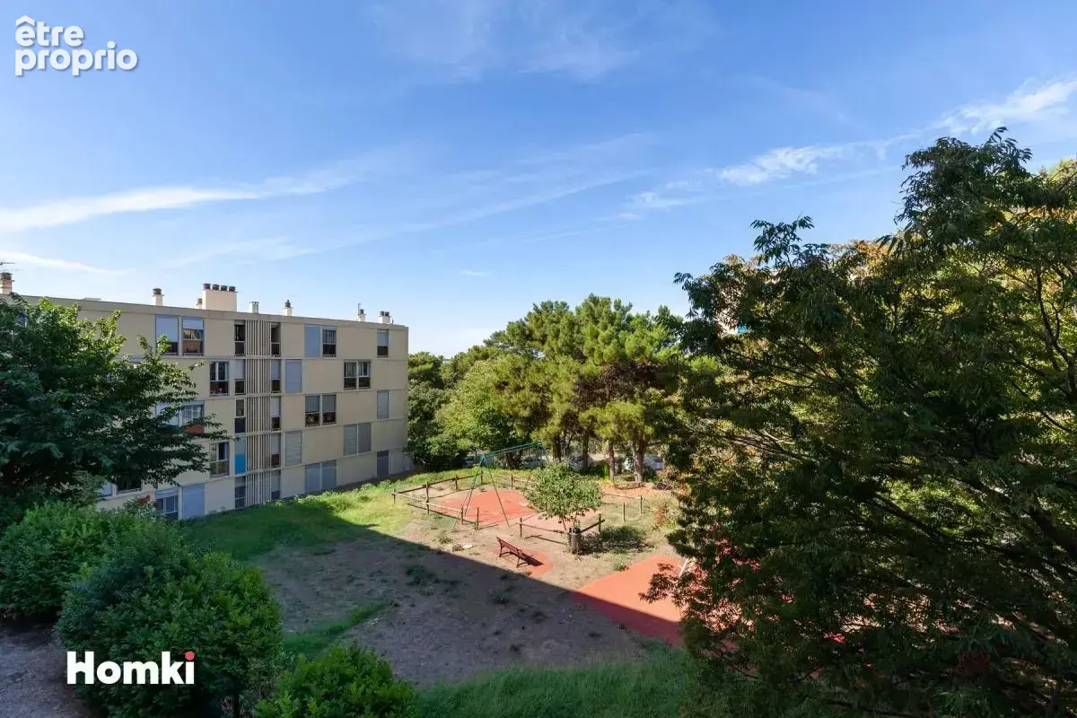 Appartement T4 de 65 m² à Marseille 13010, Rue du Docteur Girbal - photo 7