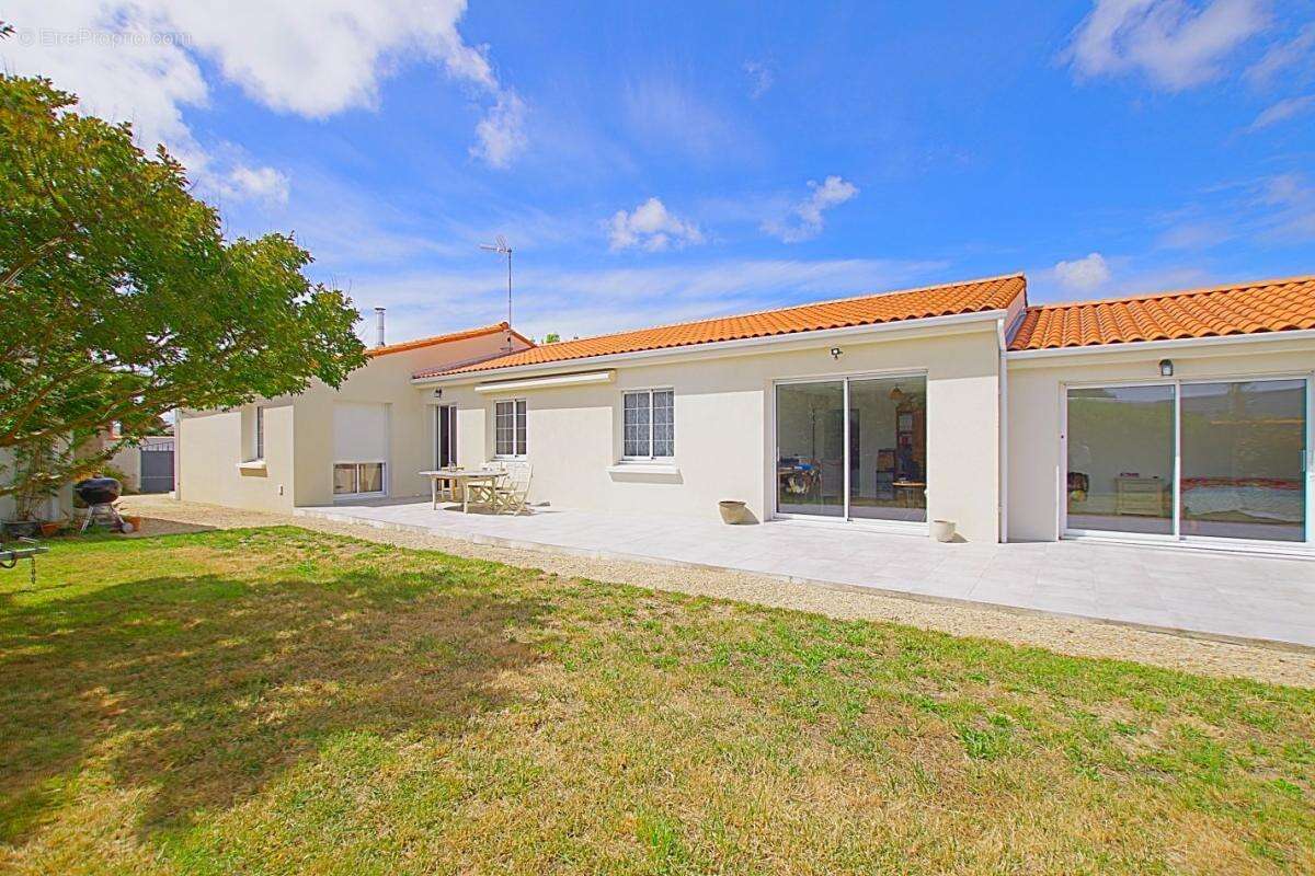 Maison 193 m² à Les Sables-D'olonne  - photo 2