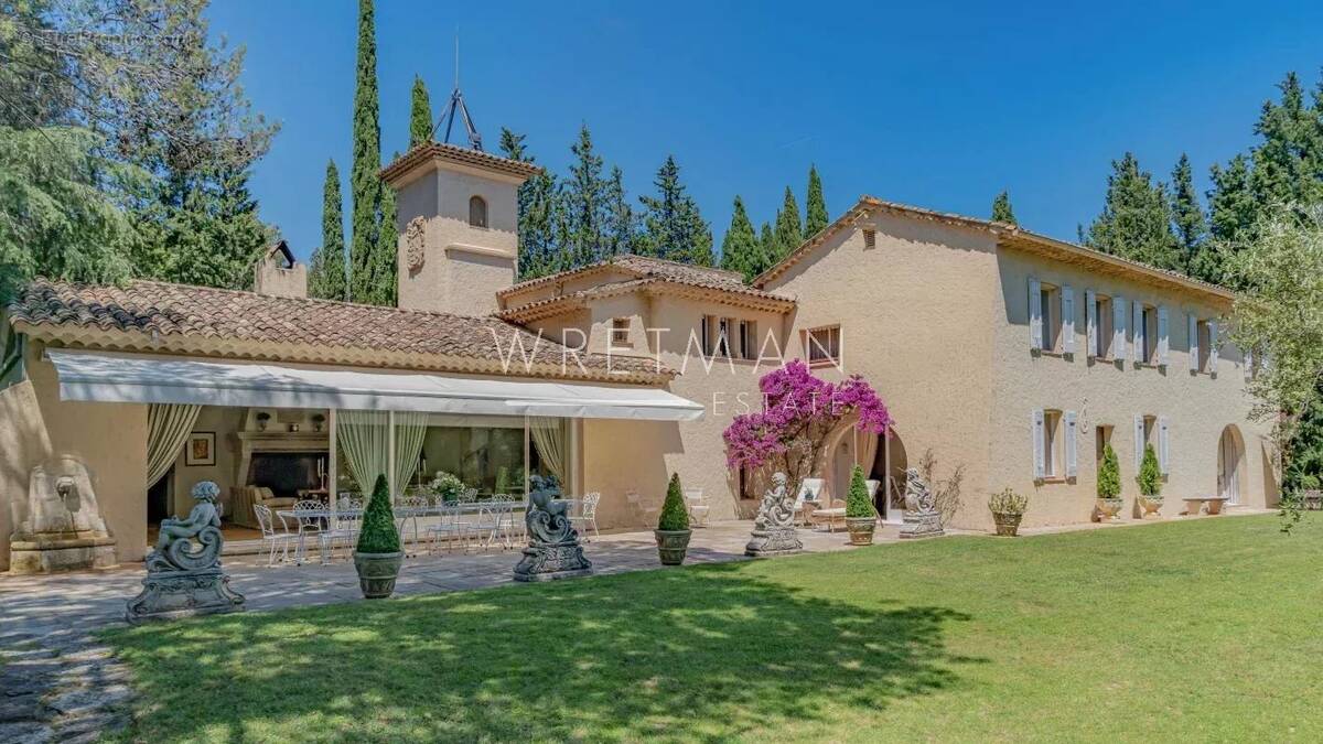 Maison à AURIBEAU-SUR-SIAGNE