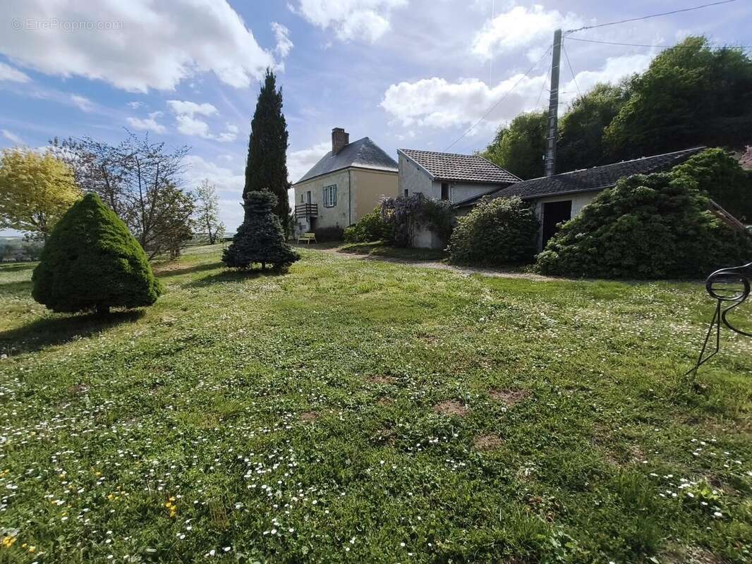 Maison à RUILLE-SUR-LOIR