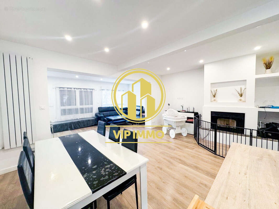 Maison à MARCQ-EN-BAROEUL