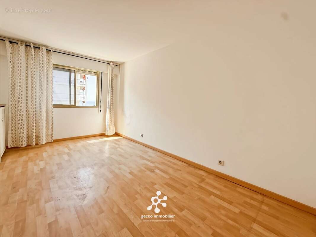 Appartement à CAGNES-SUR-MER
