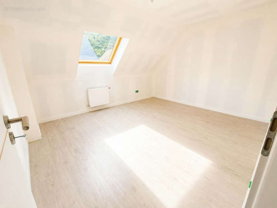 Maison de 93m2 avec garage à SAINT MAMET (31) - photo 6