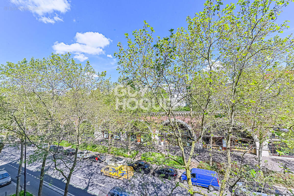 Appartement à PARIS-12E