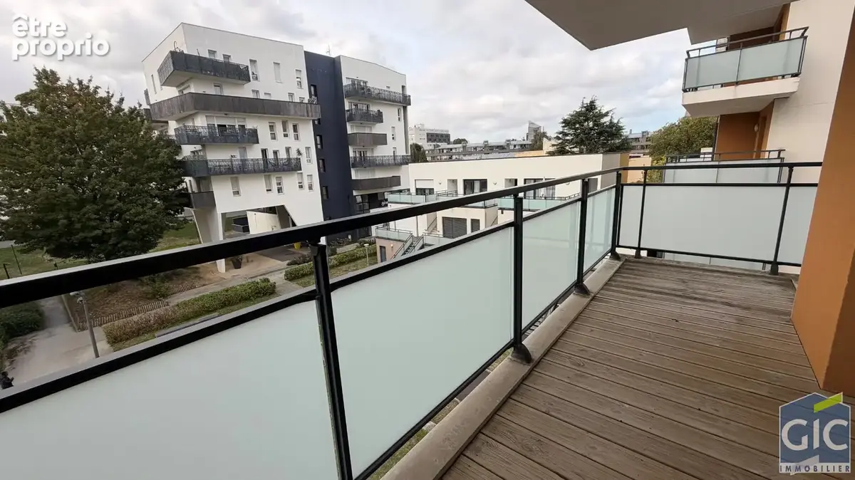 A vendre en exclusivite 2pp avec grand balcon herouville cafe des images - photo 3