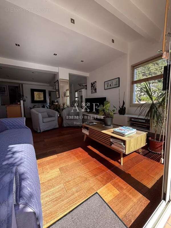 Maison à ROQUEBRUNE-CAP-MARTIN