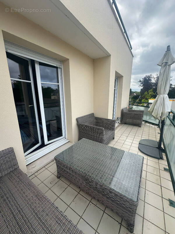 Appartement à LAMORLAYE