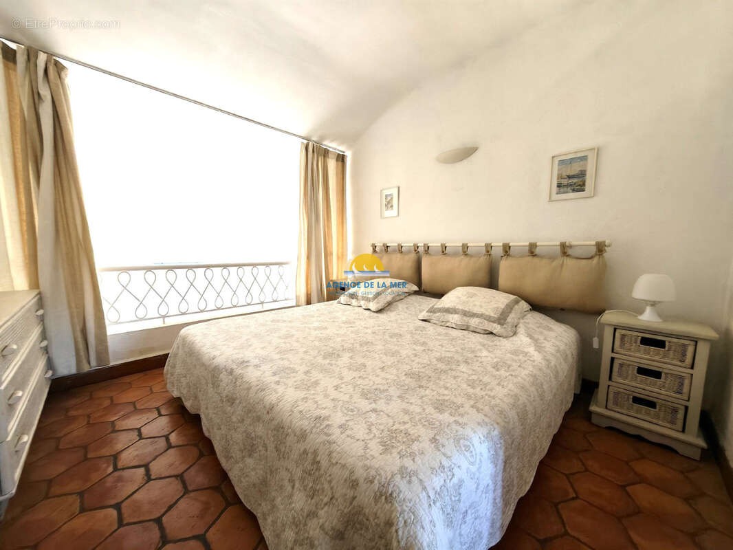 Appartement à FREJUS