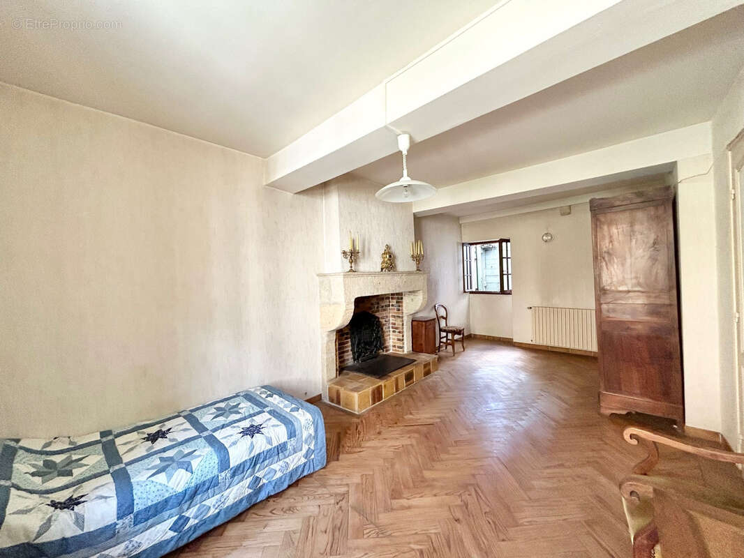 Maison à SAINT-MACAIRE