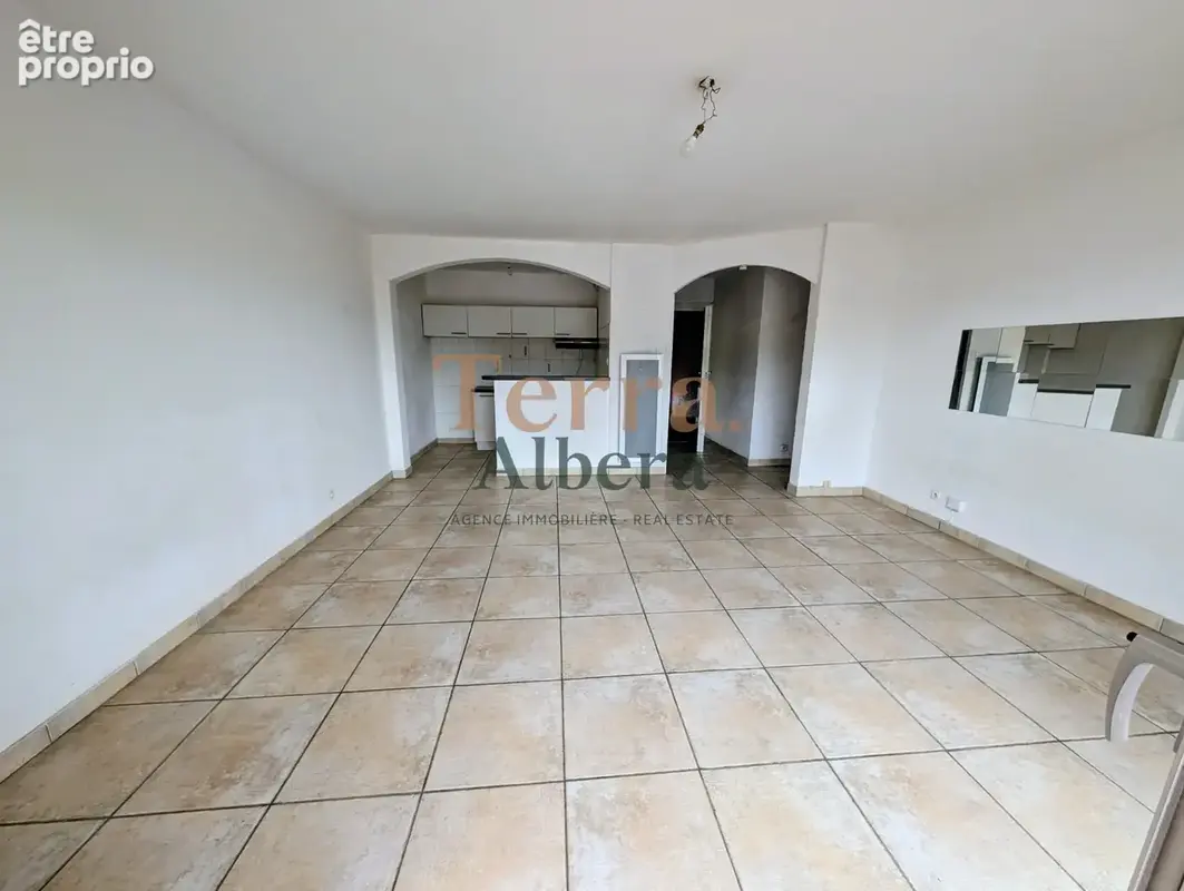 Montpellier, Studio dernier étage - Avenue Saint-Lazare - photo 3