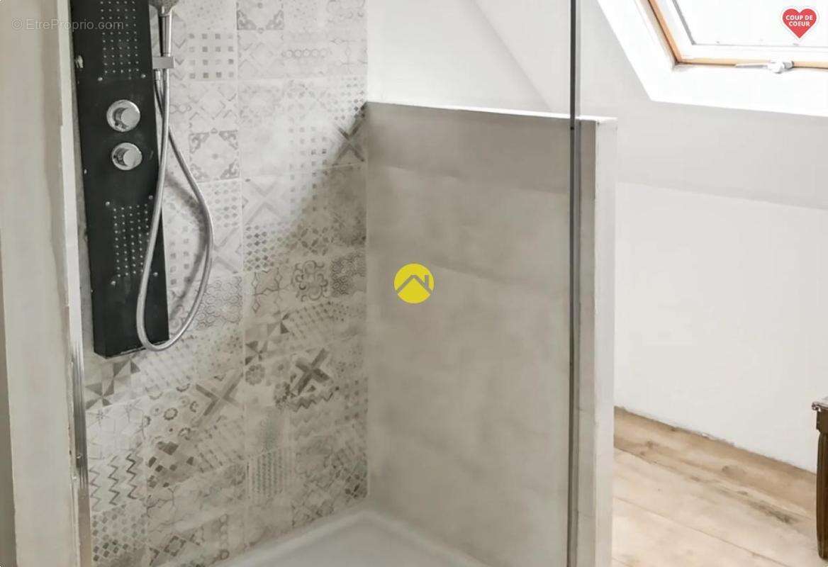 Immeublede 360 m² 3 appartements - photo 5