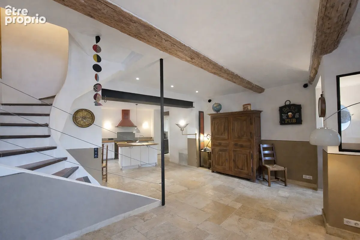 Maison de caractère + 3 suites + 50 m² à aménager : opportunité unique ! - photo 4