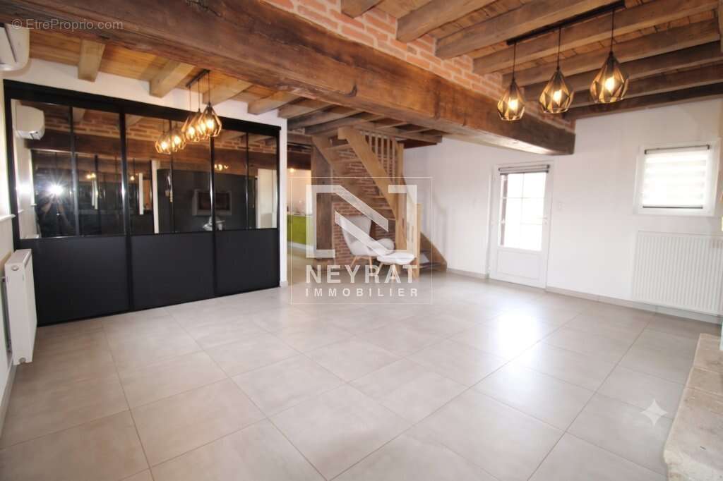 Maison rénovée DPE B – 2 chambres – Terrain clos de 2 462 m² – Saint-Martin-en-Bresse - photo 5