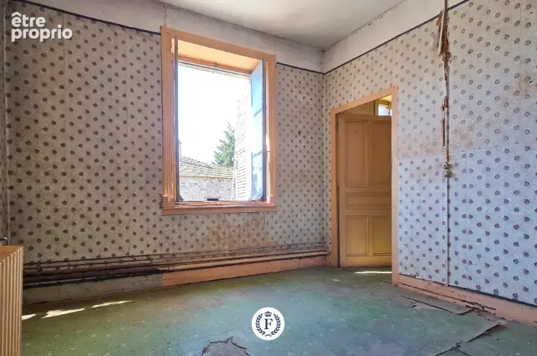 Exclusivité   grande maison de village de 200 m2 à rénover   fort potentiel - photo 21