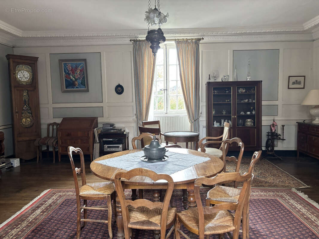 Maison à CORSEUL