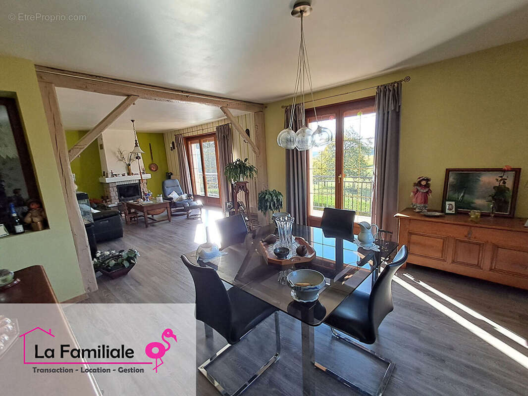 Maison à AILLEVILLERS-ET-LYAUMONT