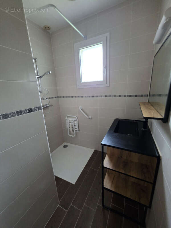 Maison à YZEURES-SUR-CREUSE