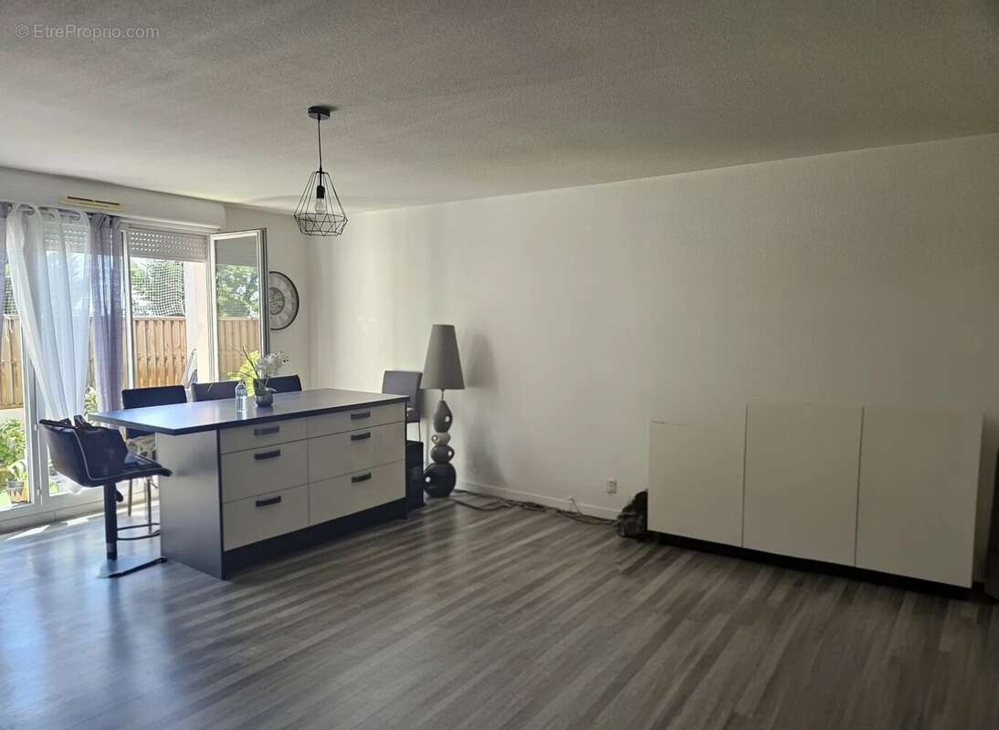 Appartement à SAINT-ANDRE-DE-CUBZAC