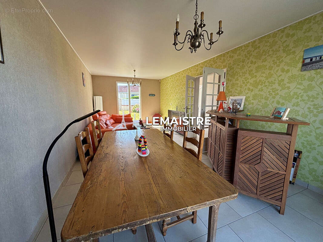 Maison à MONTIVILLIERS