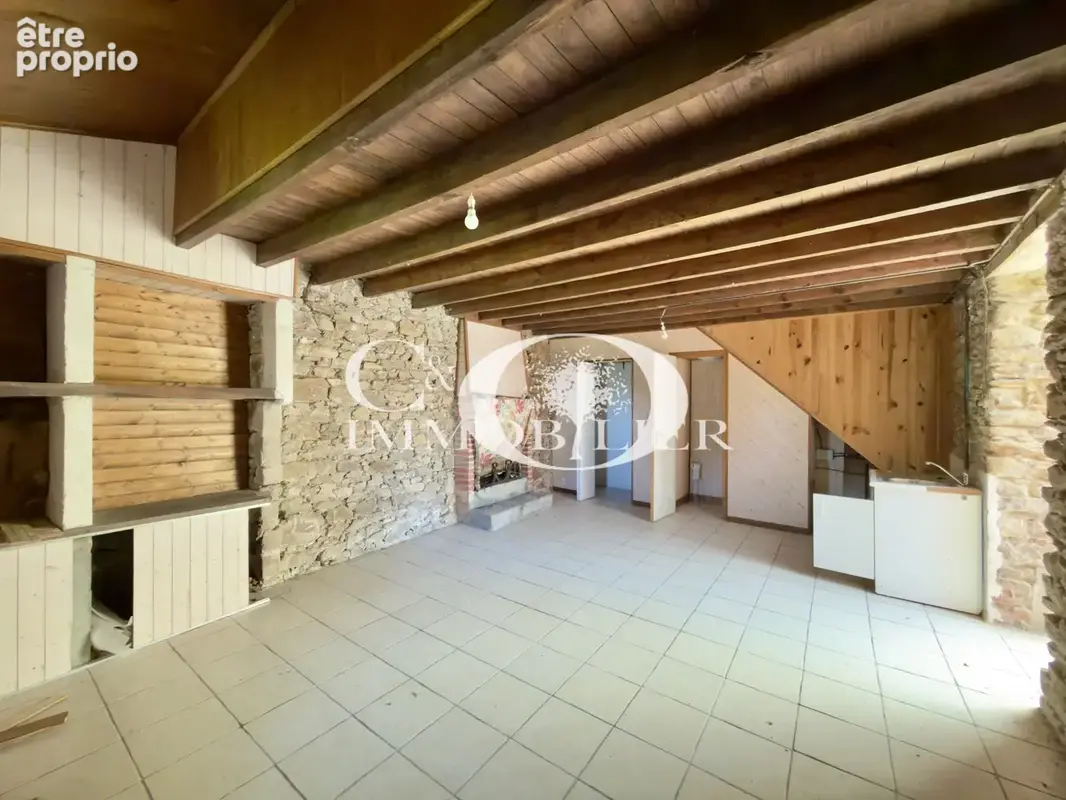 Maison de bourg - 3 chambres - 715 m2 de terrain - photo 5