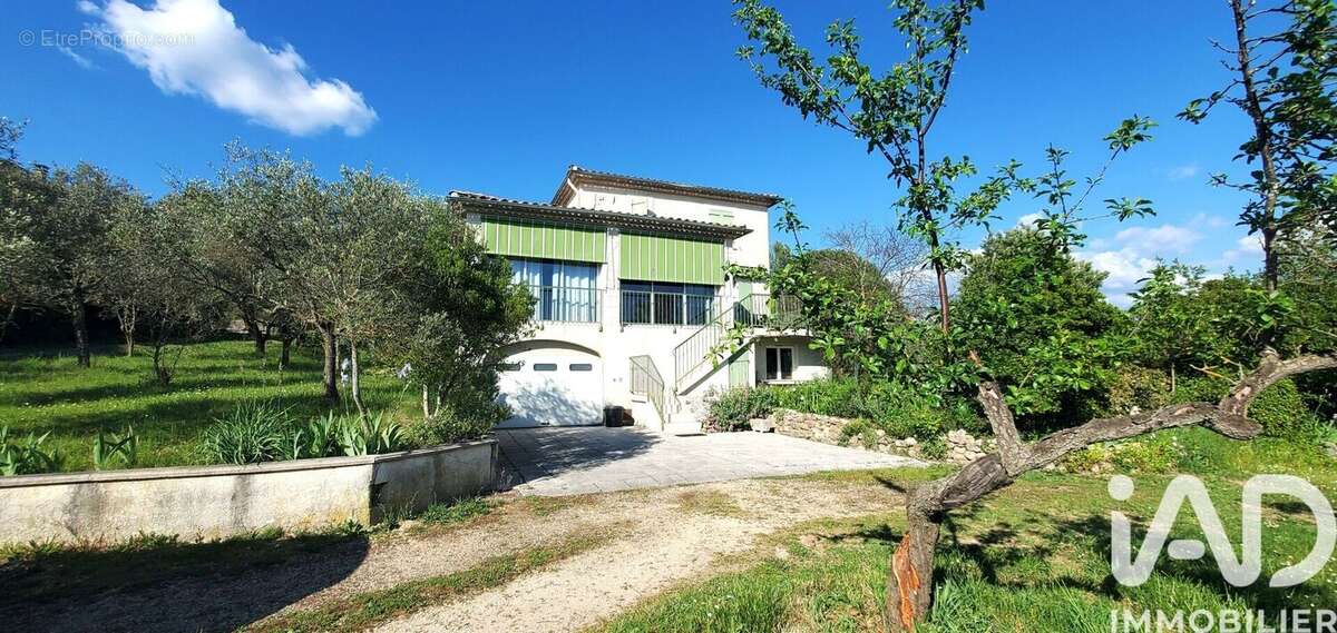 Photo 3 - Maison à SAINT-AMBROIX