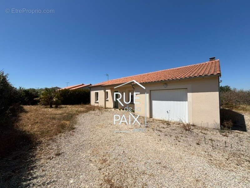 Maison  plain pied Saint Loup Lamaire 4 pièce103 m2 - photo 3