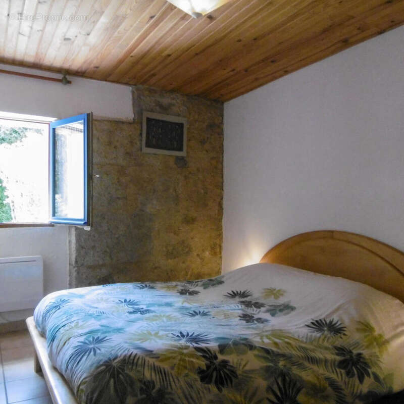 chambre - Maison à FOUGAX-ET-BARRINEUF