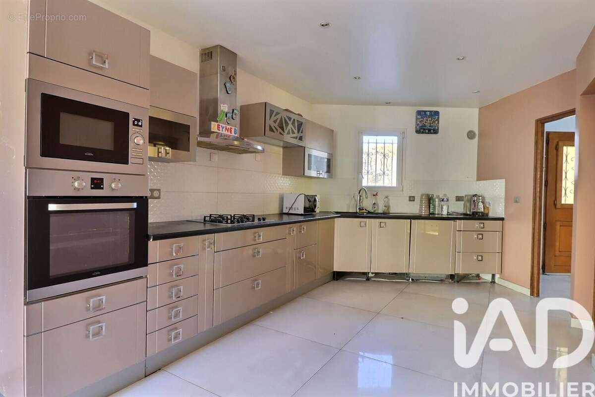 Photo 9 - Maison à MARSEILLE-14E