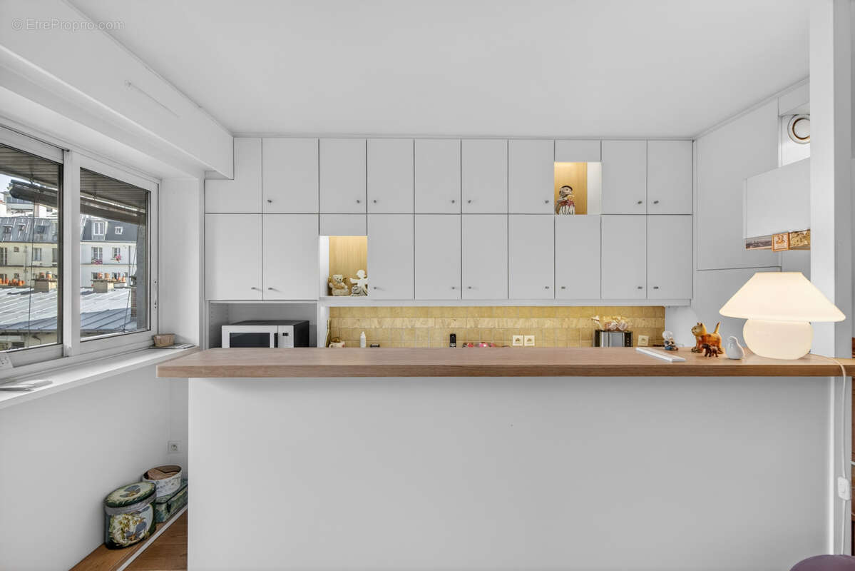 Appartement à PARIS-15E