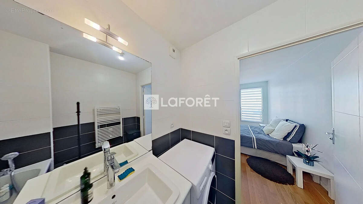 Appartement à LYON-8E