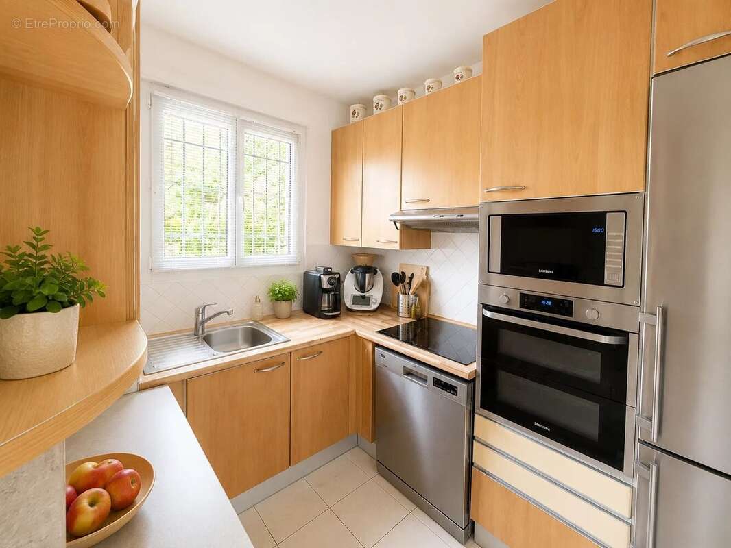 Appartement à VALBONNE