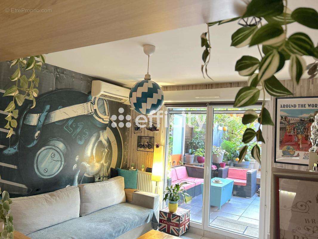 Appartement à MARSEILLE-13E