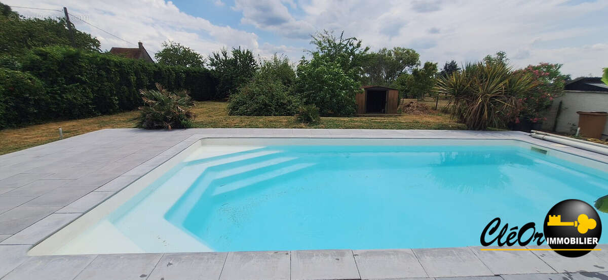 Maison 97 m² à Esbarres  - photo 9