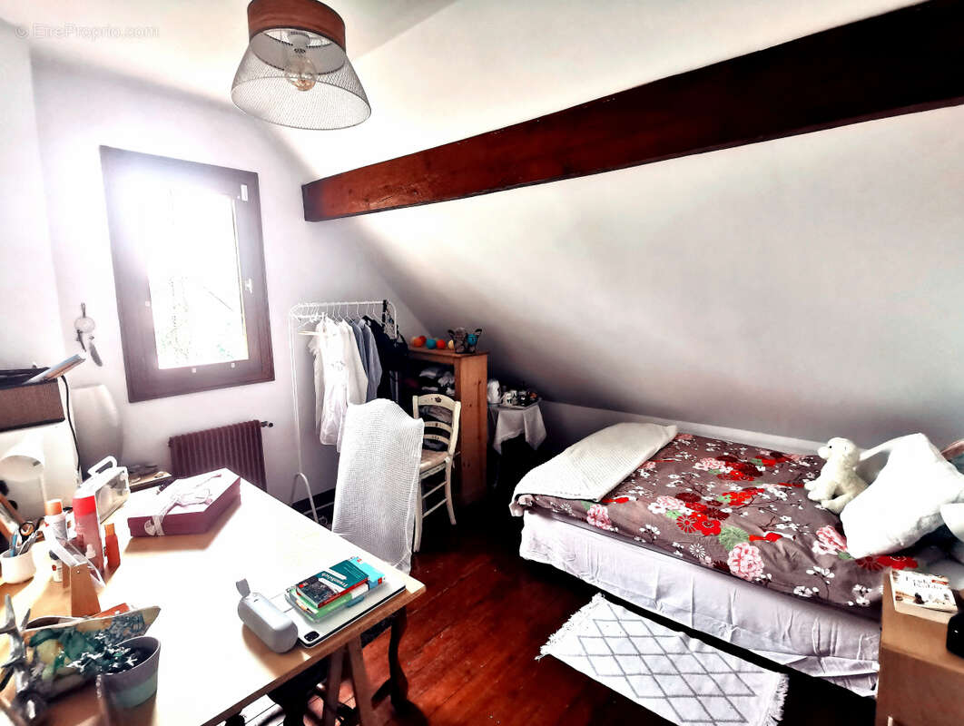 Maison Chelles 5 pièces PROCHE GARE CHELLES (12min à pieds) - photo 11