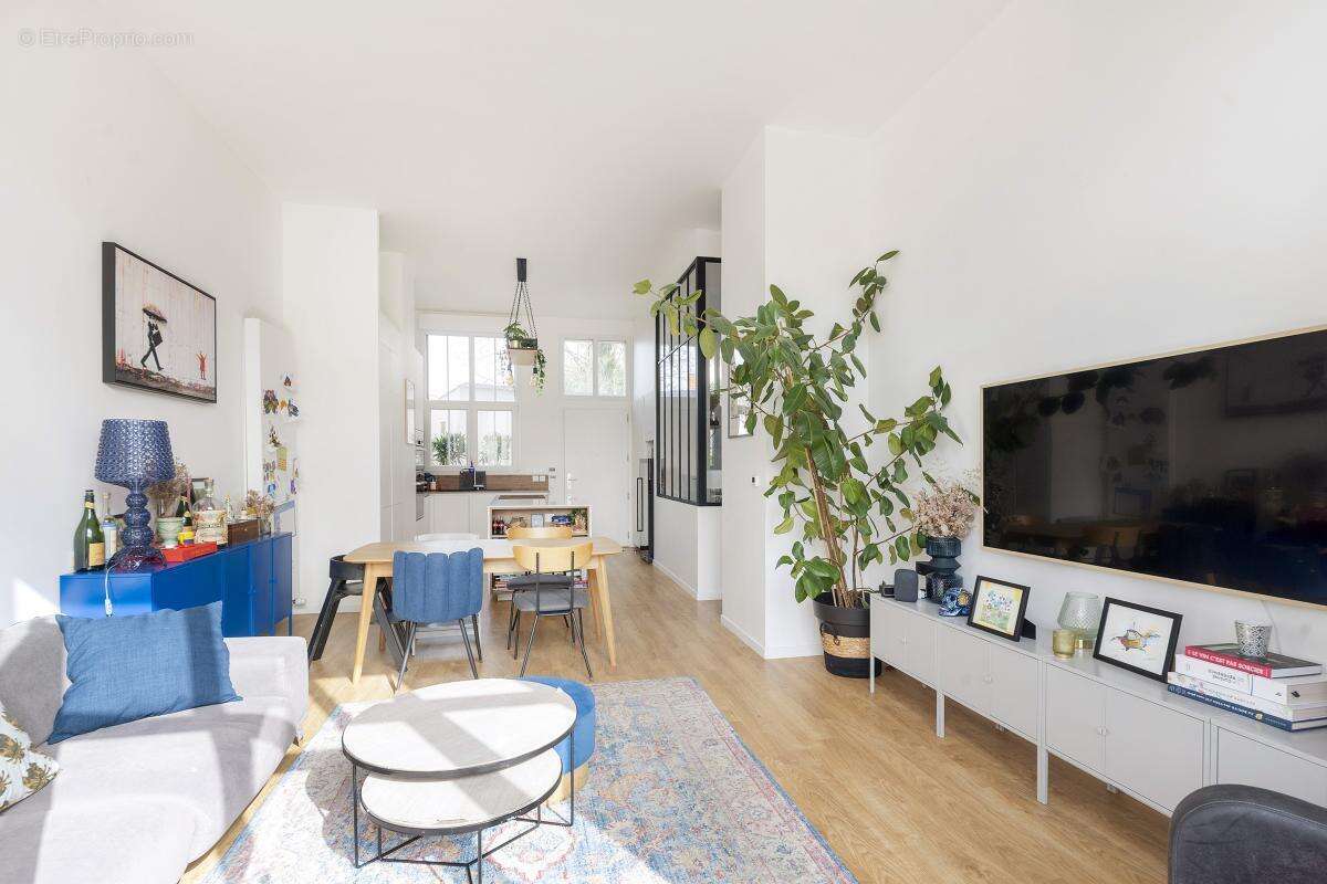 Appartement à MONTREUIL