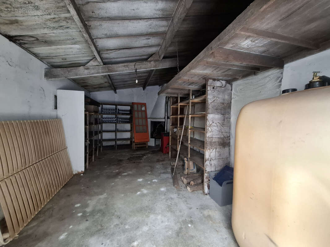 Maison à SAINT-ETIENNE-DE-MER-MORTE