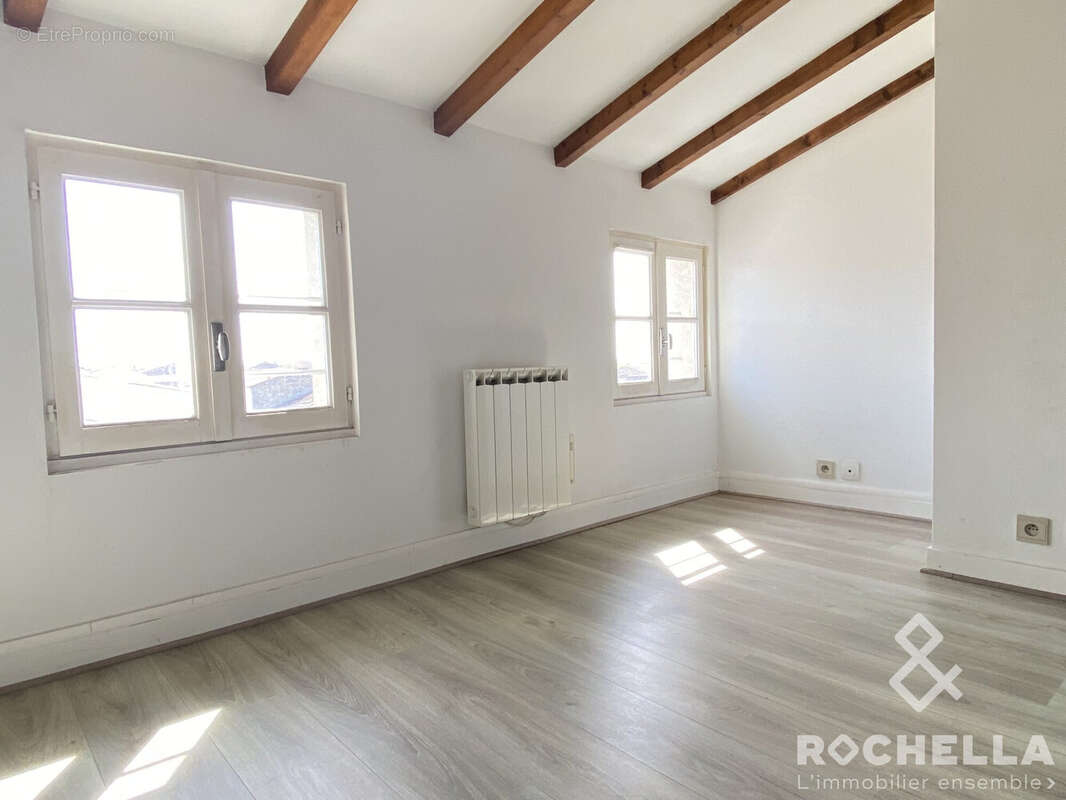 Appartement 39 m² à Rochefort  - photo 7